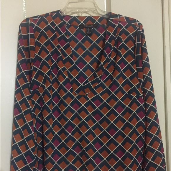 Forever 21 Tops - Forever 21 long sleeve blouse